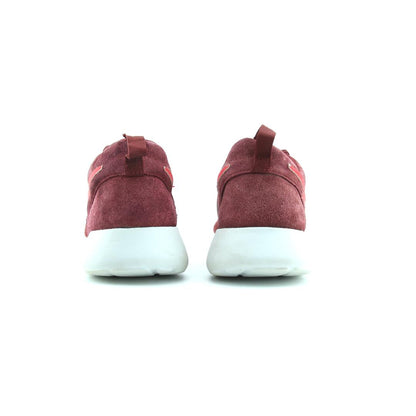 NIKE ROSHE ONE