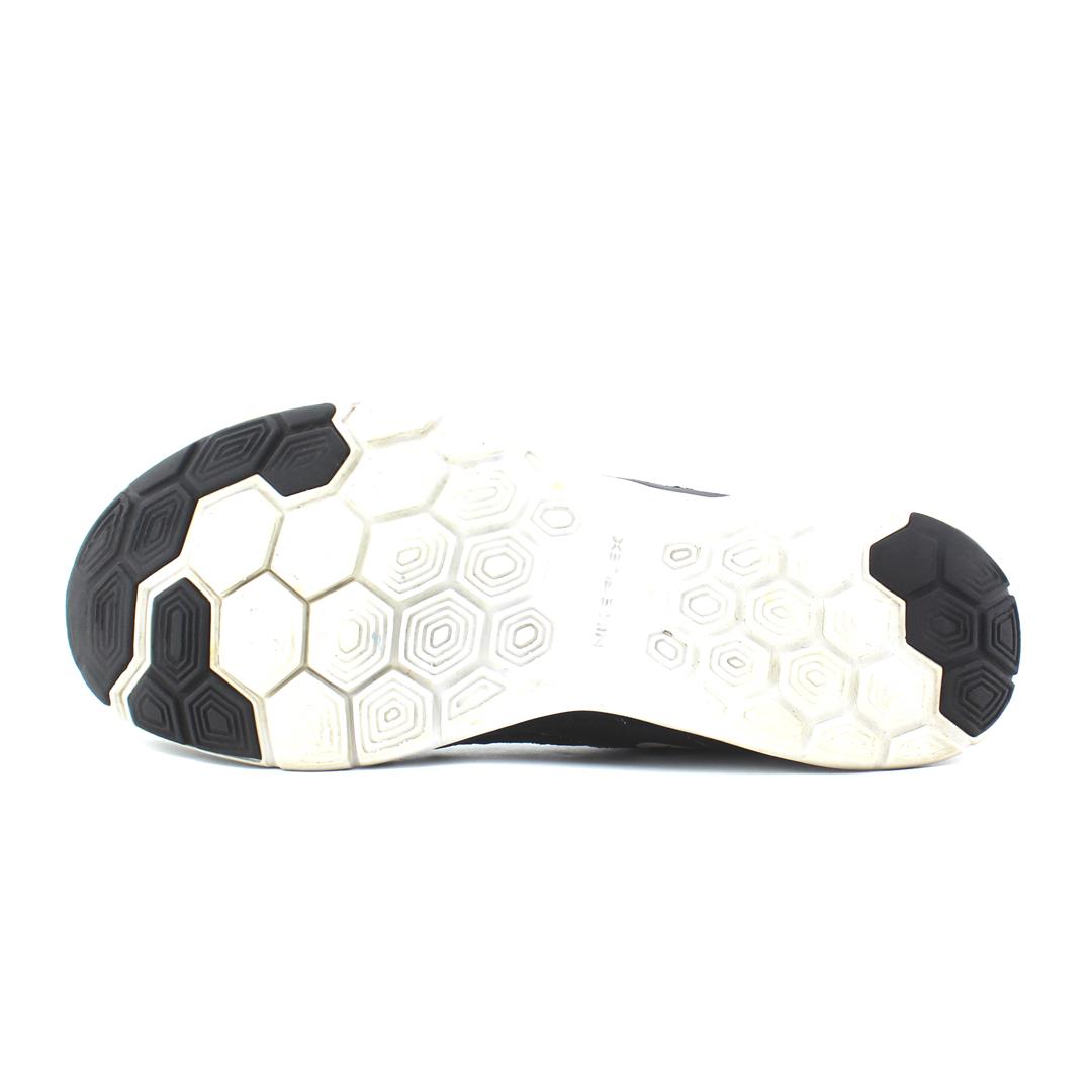 NIKE FLE TR 5