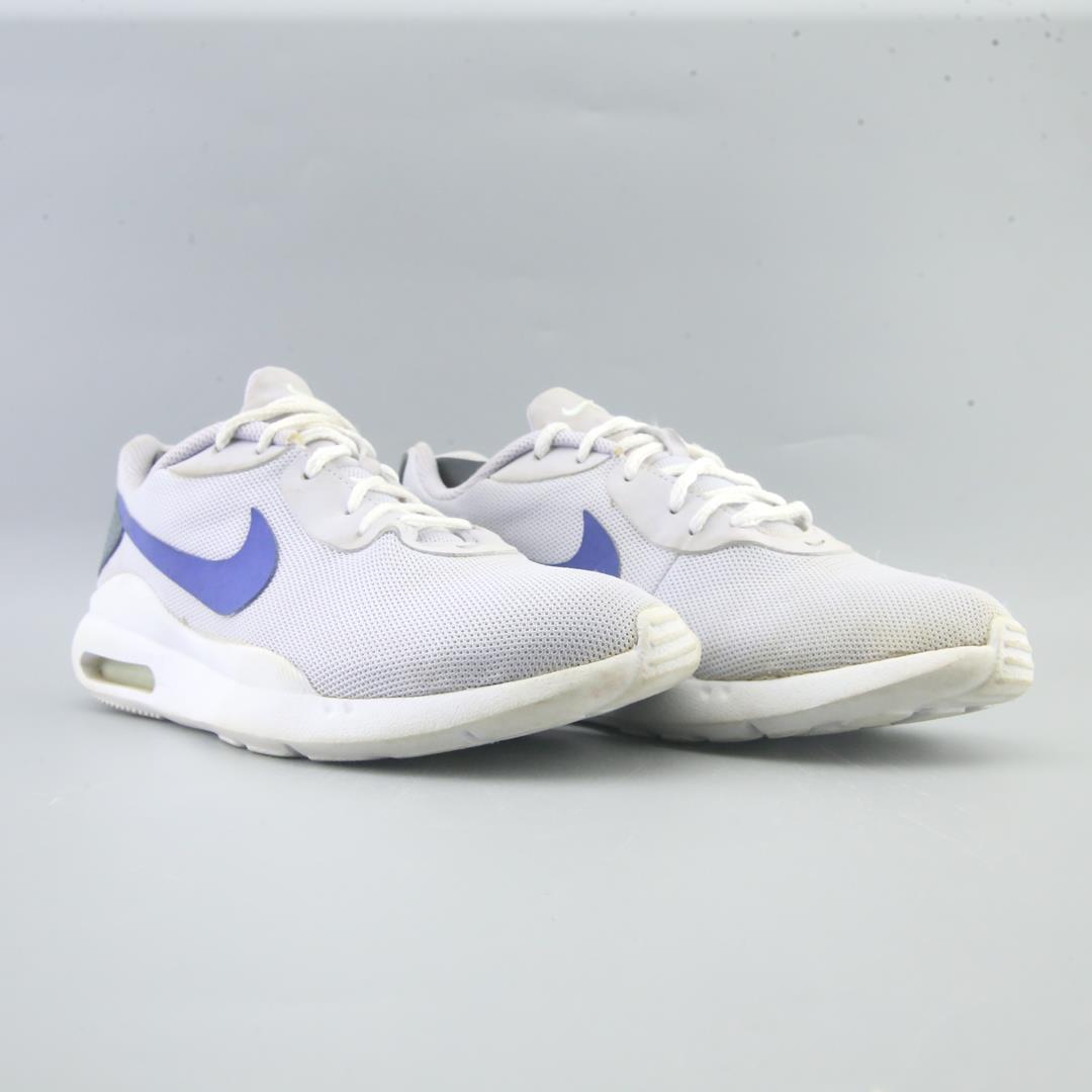 NIKE  AIR MAX OKETO