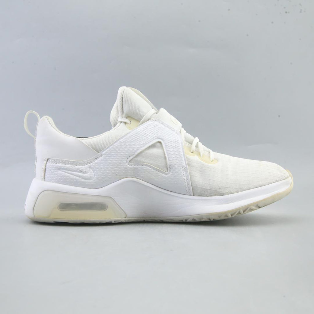 NIKE AIR MAX BELLA TR 5