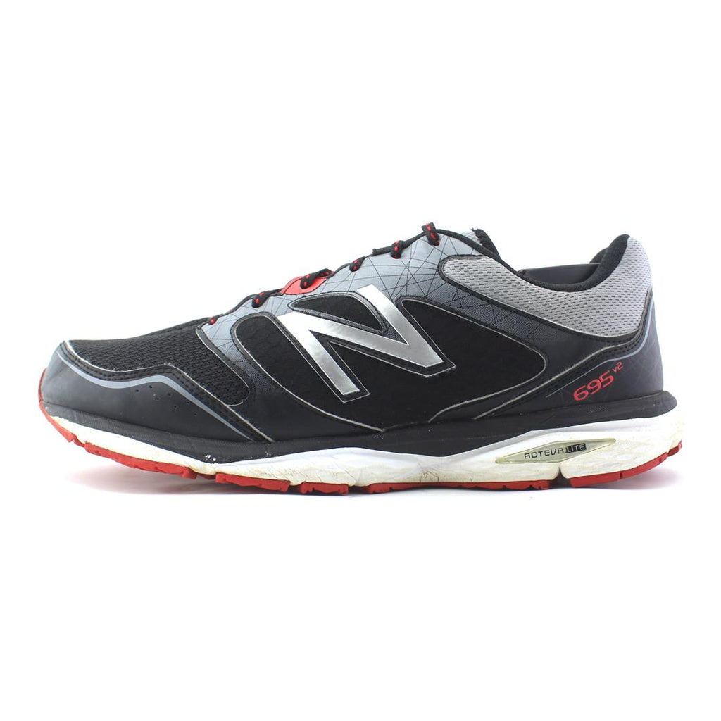 NEW BALANCE 695V2