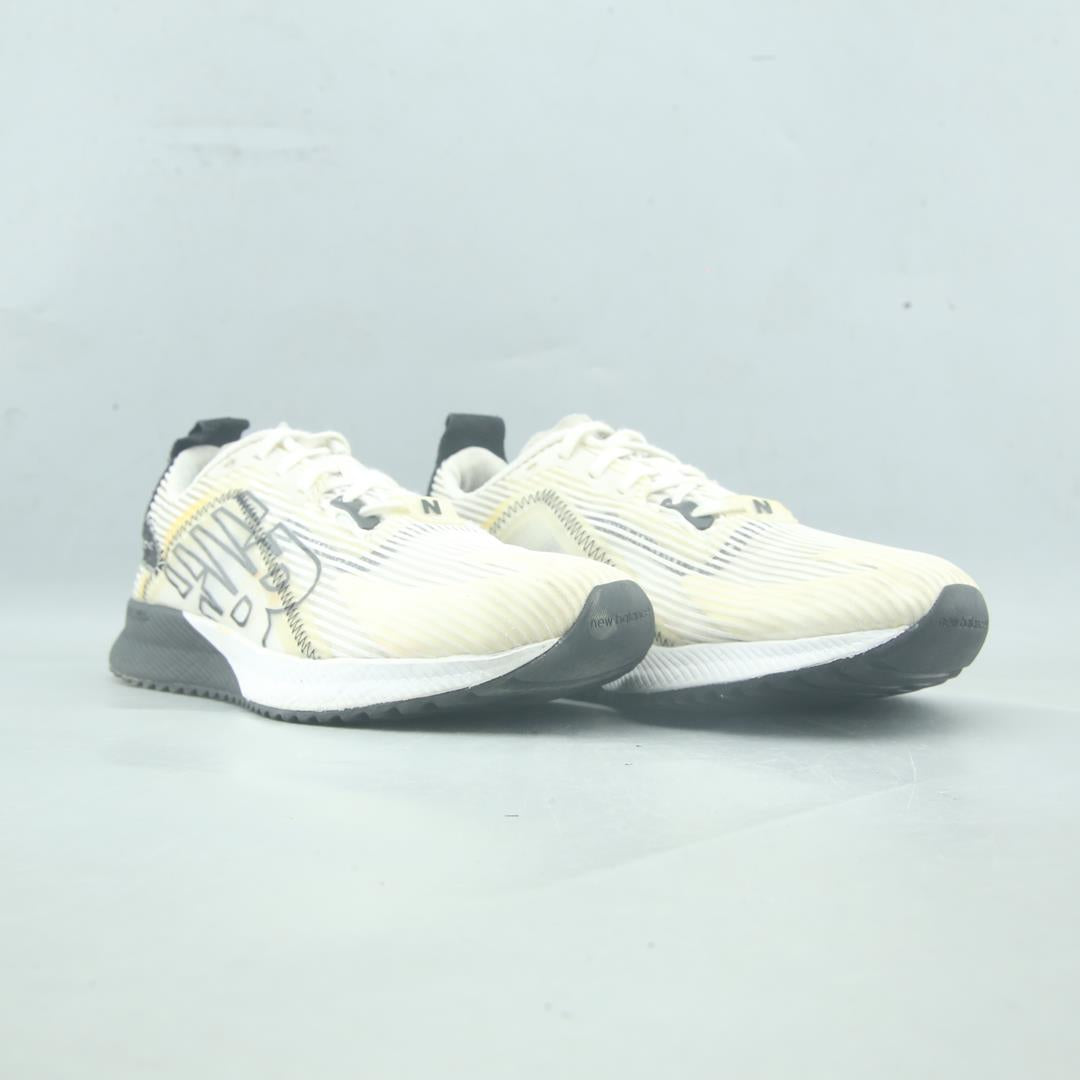 NEW BALANCE FUELCELL ECHOLUCENT