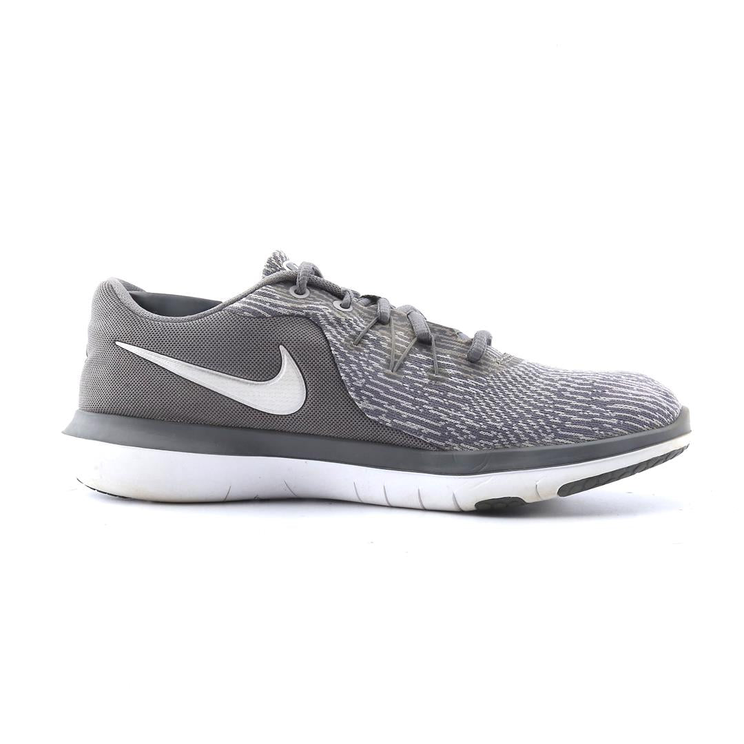 NIKE FLEX SUPREME TR 6