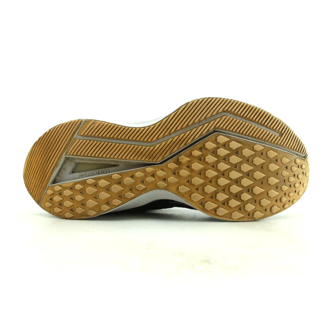 NIKE AIR ZOOM WINFLO 6
