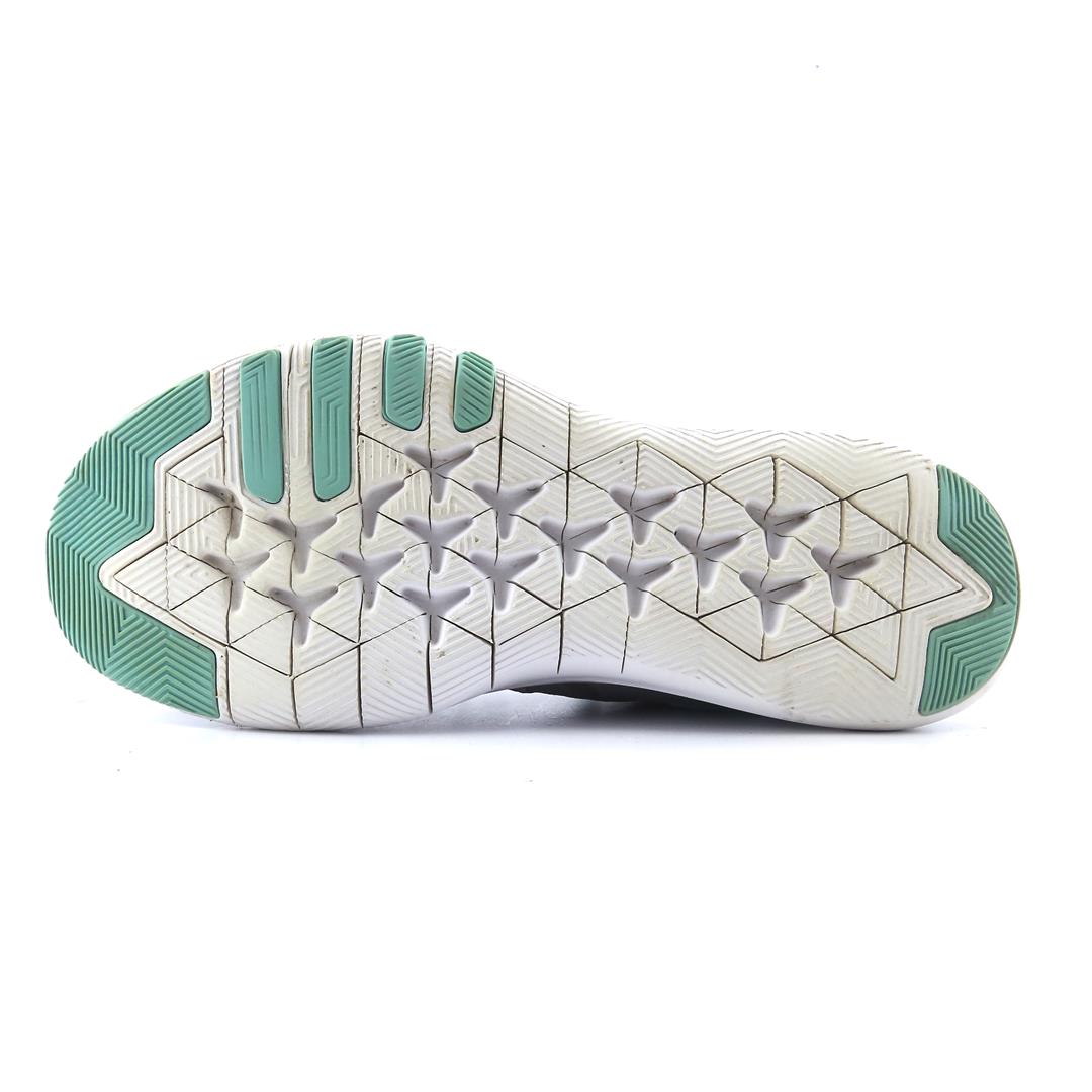 NIKE FLEX TR 9