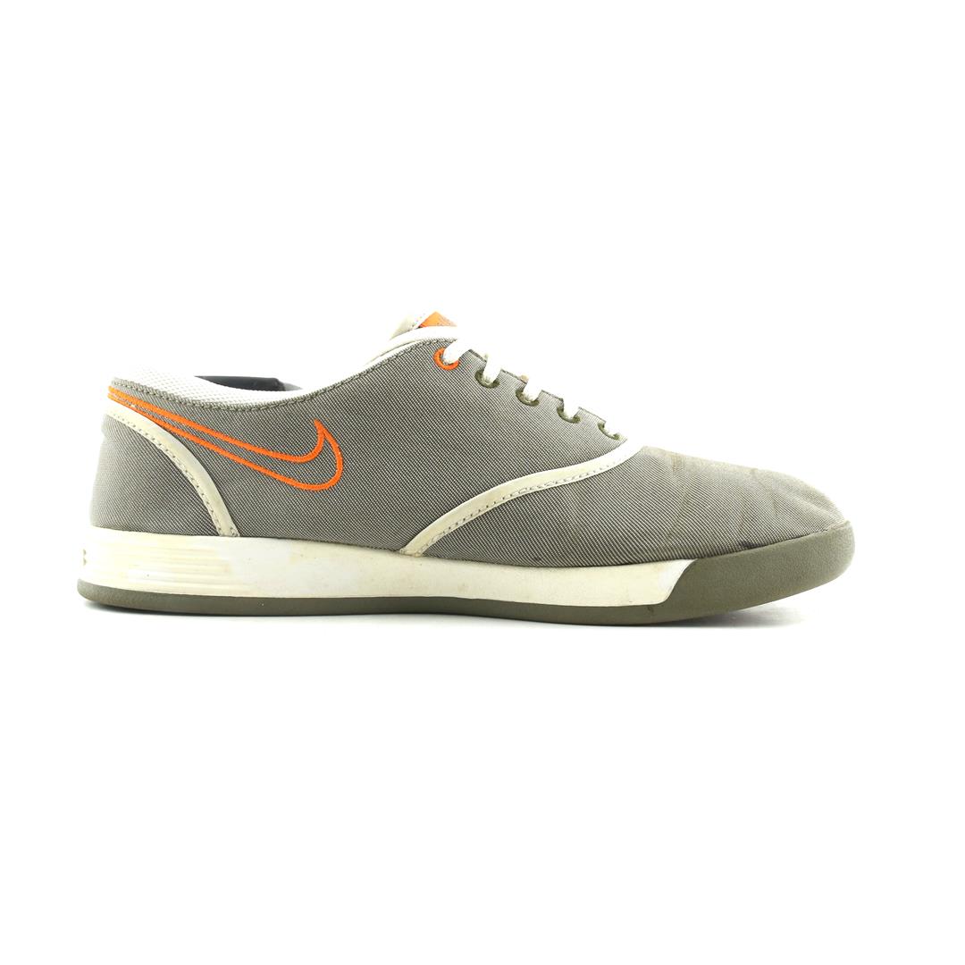 NIKE LUNARLON