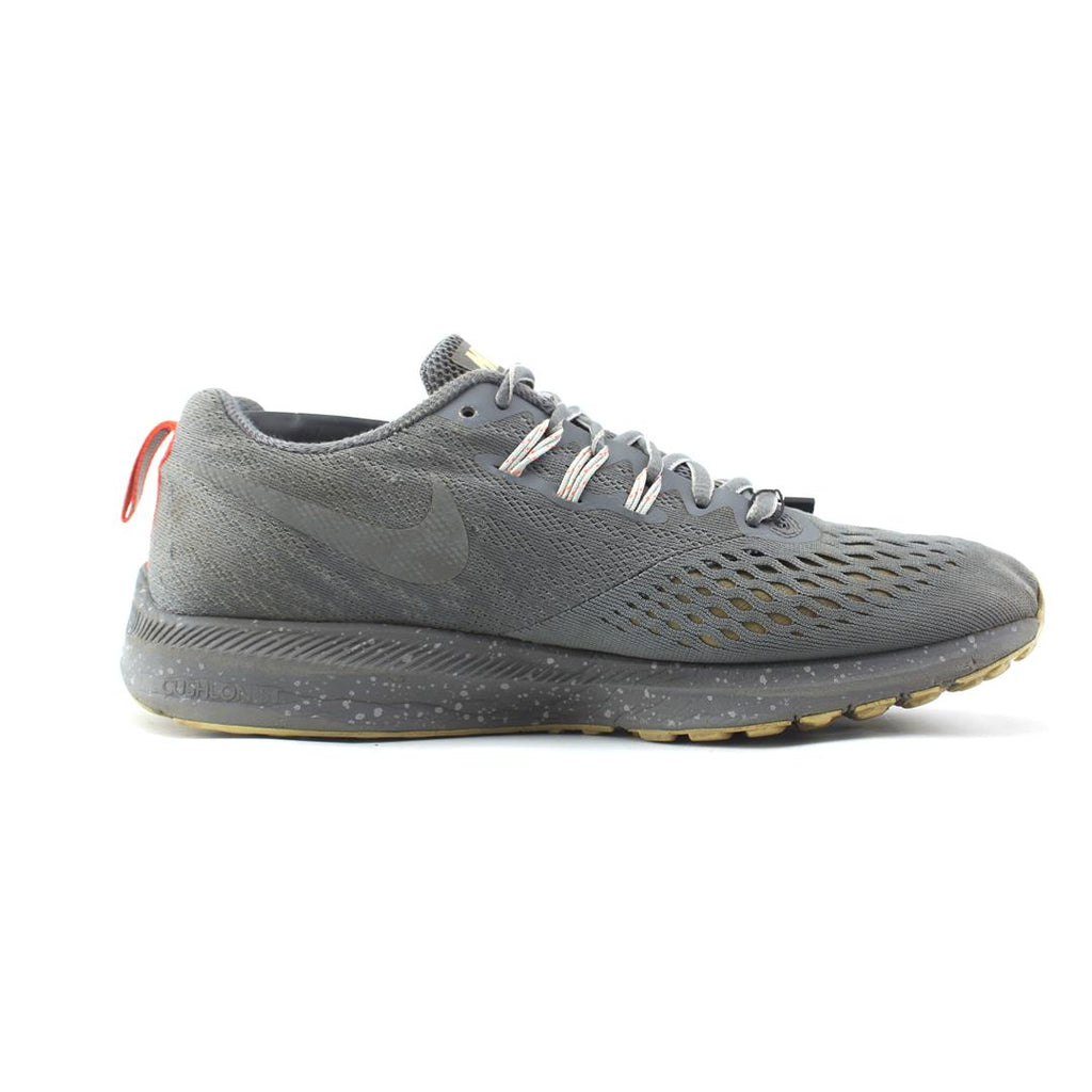 NIKE  ZOOM WINFLO 4