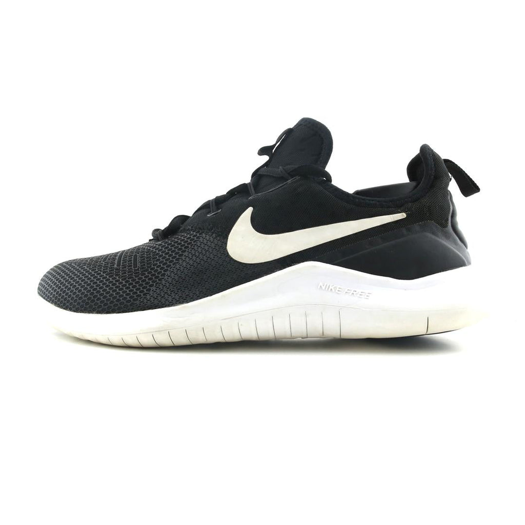 NIKE  FREE TR 8