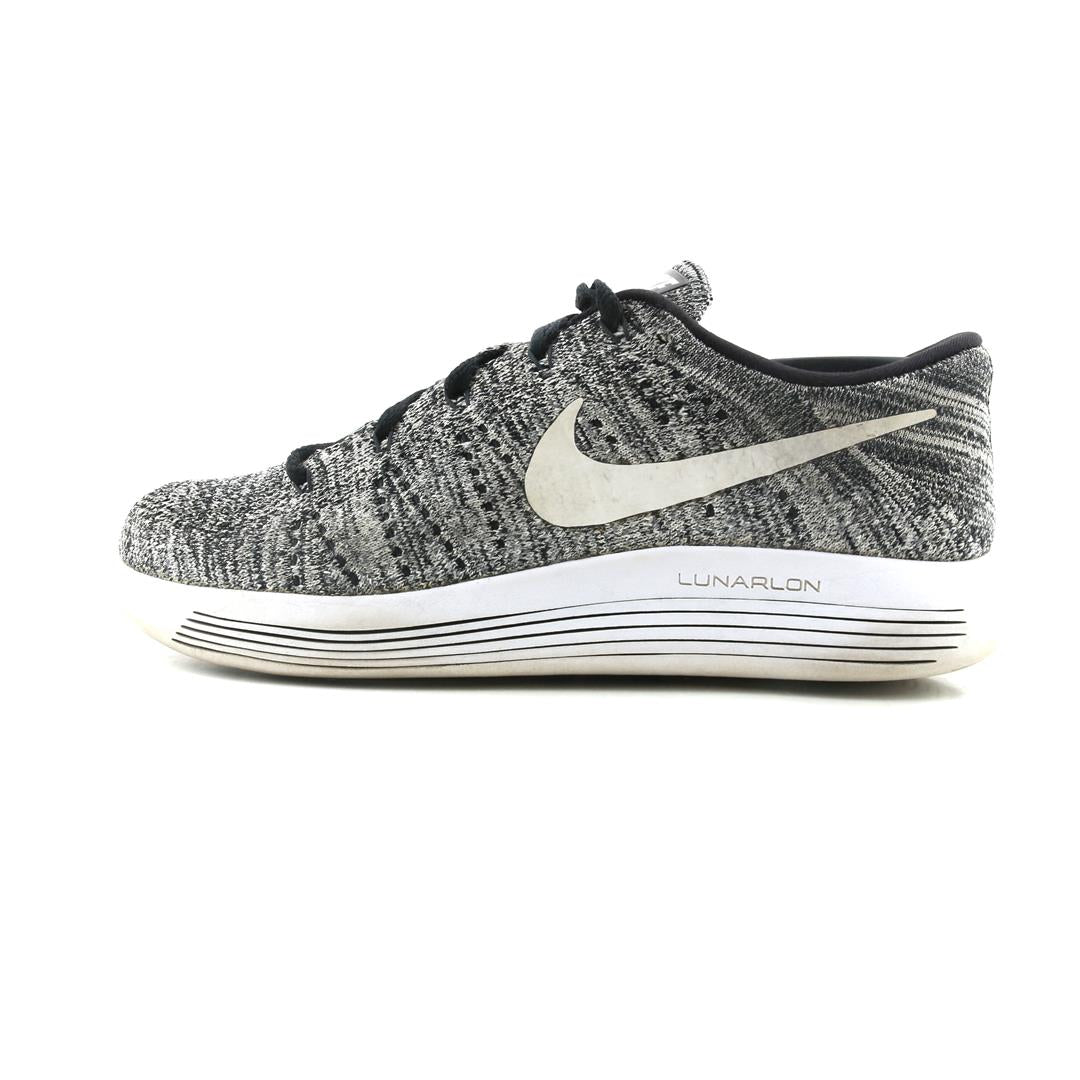 NIKE  LUNAREPIC FLYKNIT LOW