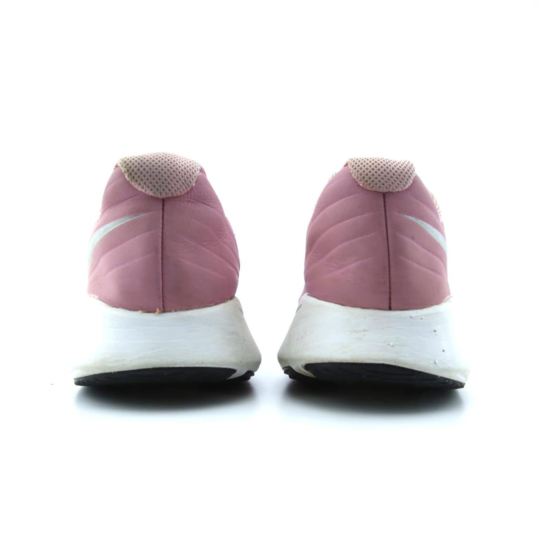 NIKE STAR RUNNER