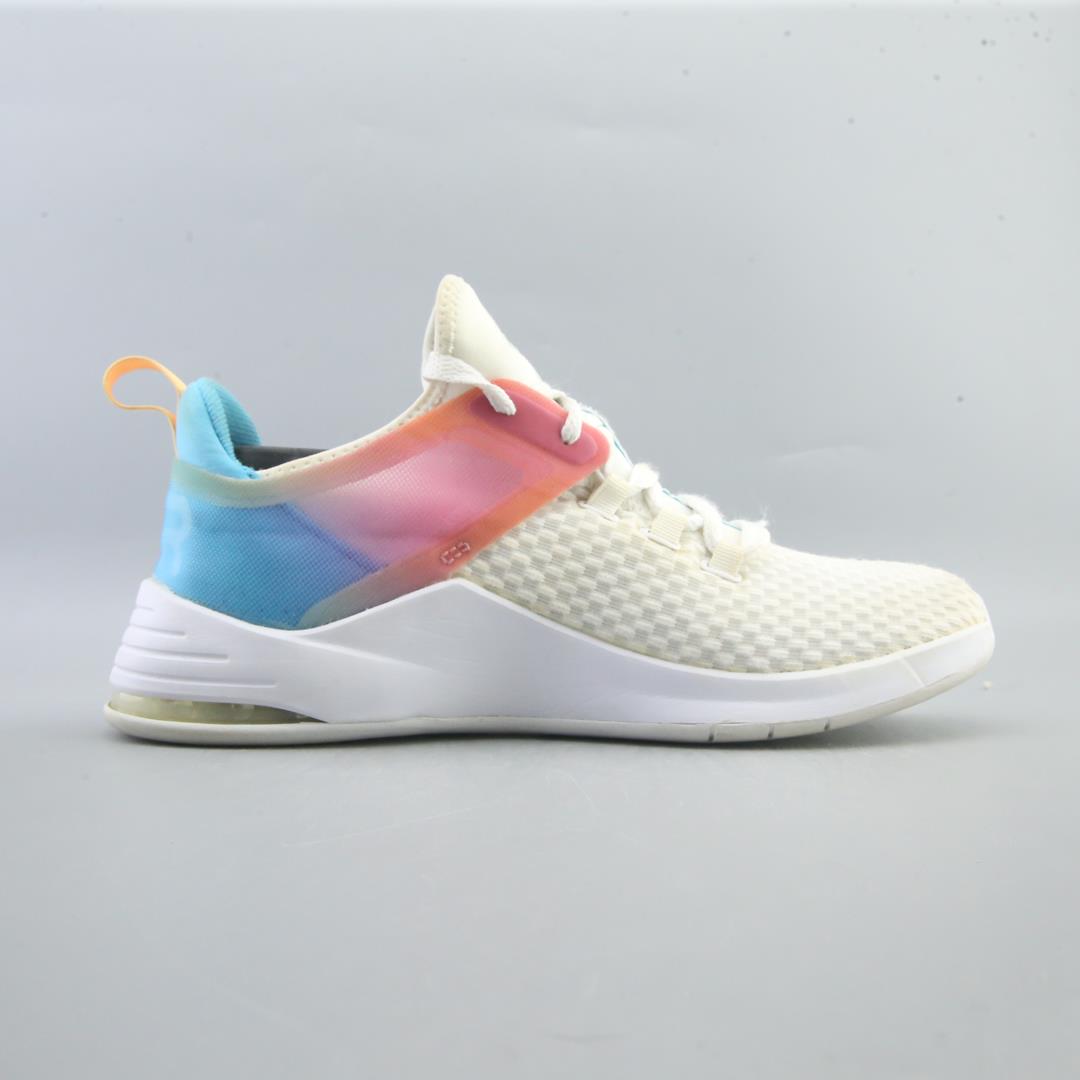 NIKE AIR MAX BELLA TR 2