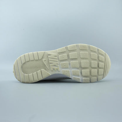 NIKE TANJUN