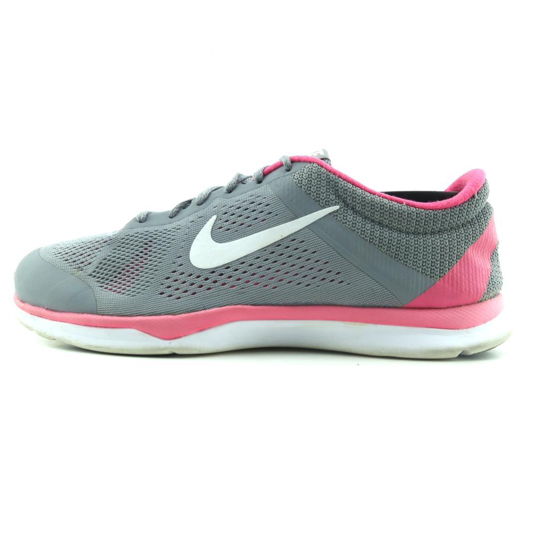 NIKE  IN SEASON TR 5