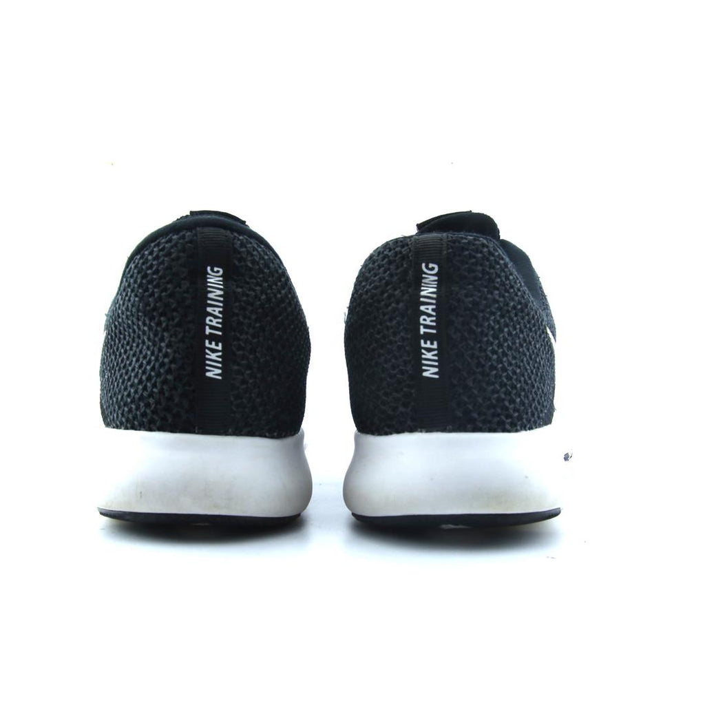 NIKE FLEX TR 8