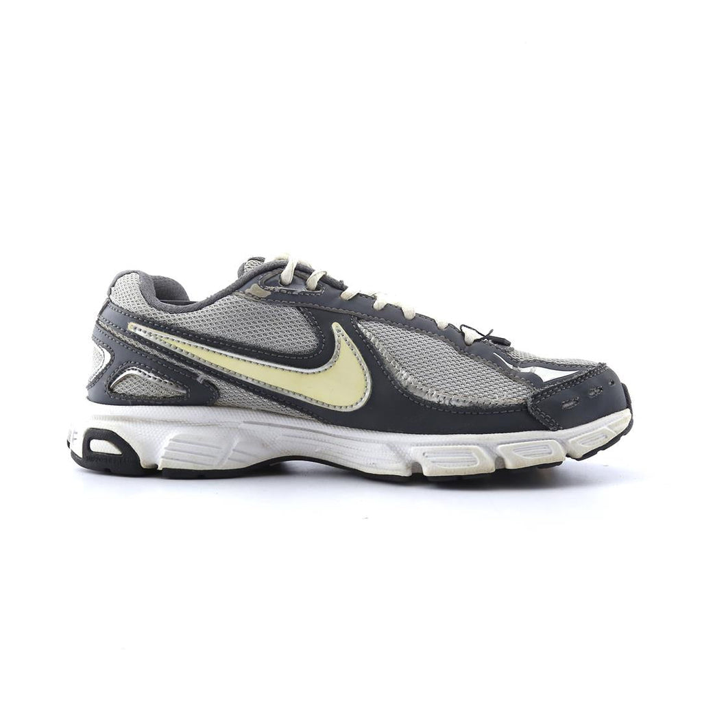 NIKE  INCINERATE