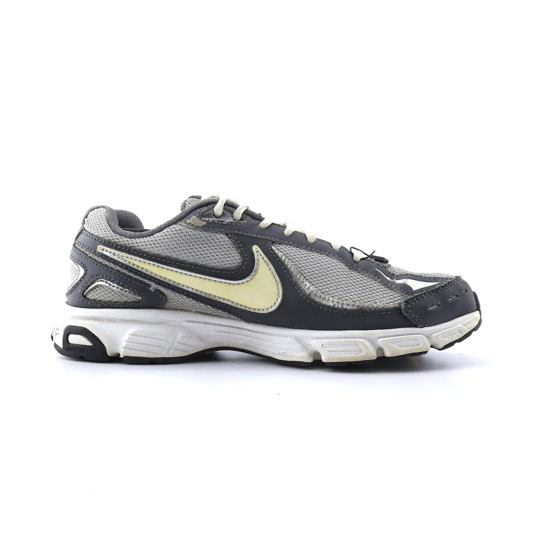 NIKE  INCINERATE