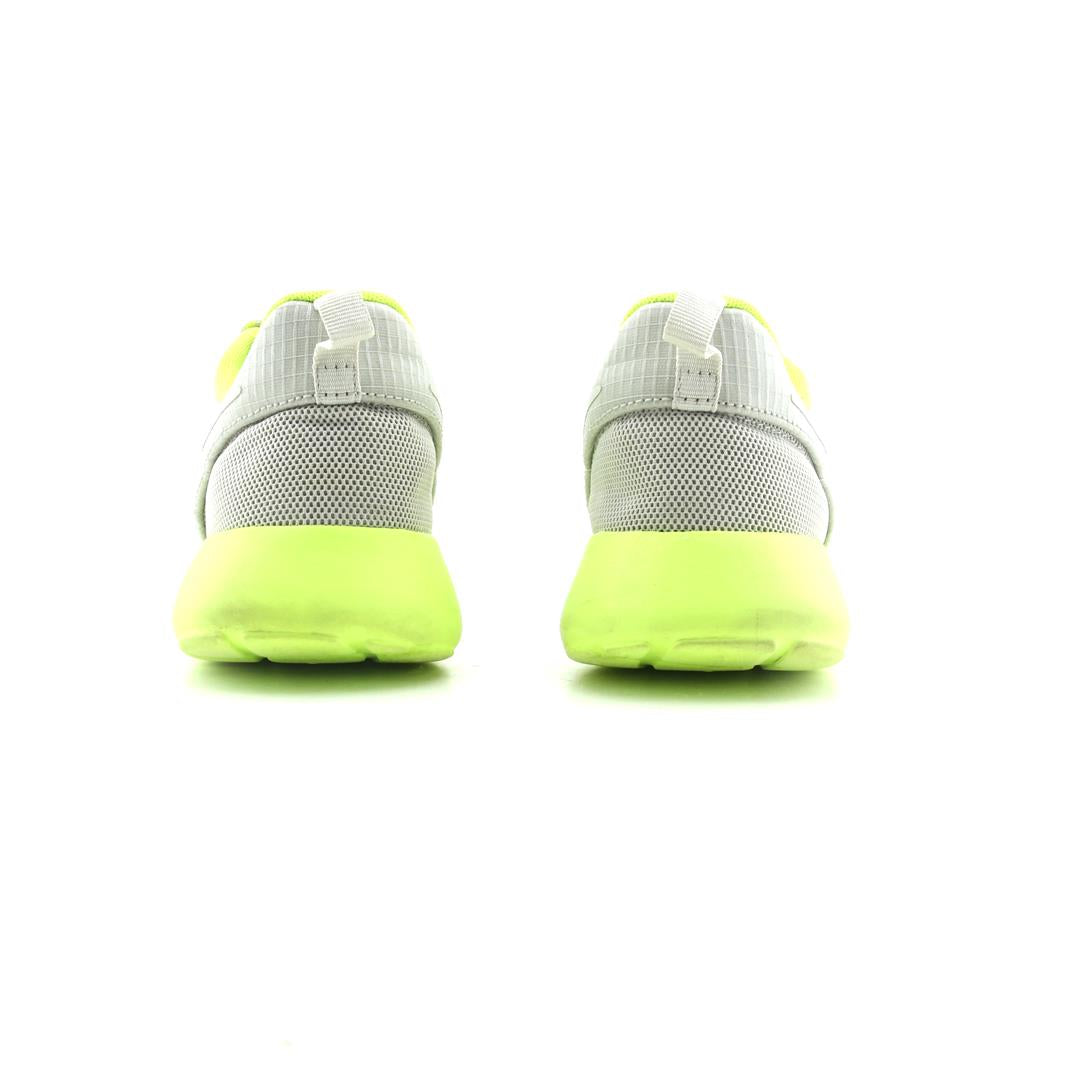 NIKE  ROSHE RUN