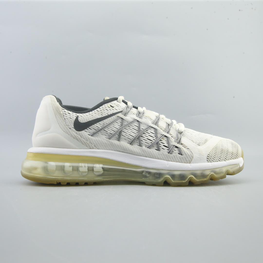 NIKE AIR MAX 2015