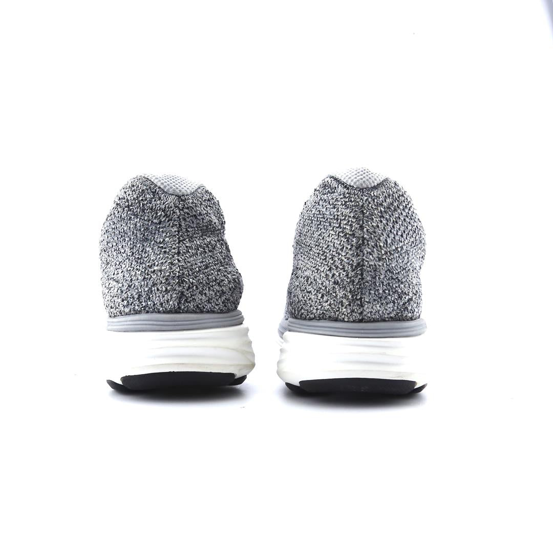 NIKE FLYKNIT LUNAR 3