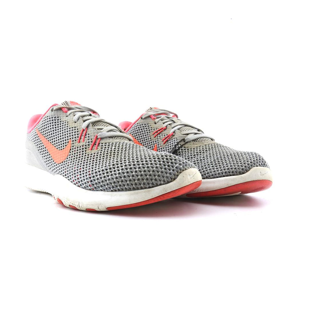 NIKE FLEX TR 7