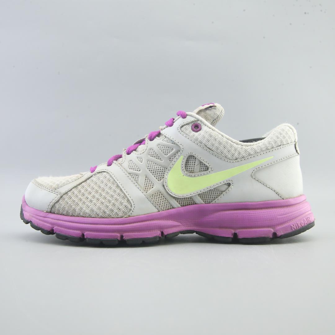 NIKE RELENTLESS 2