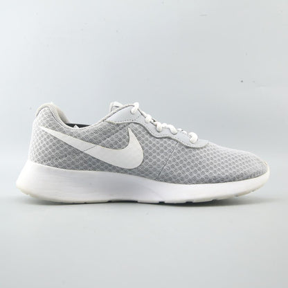 NIKE TANJUN