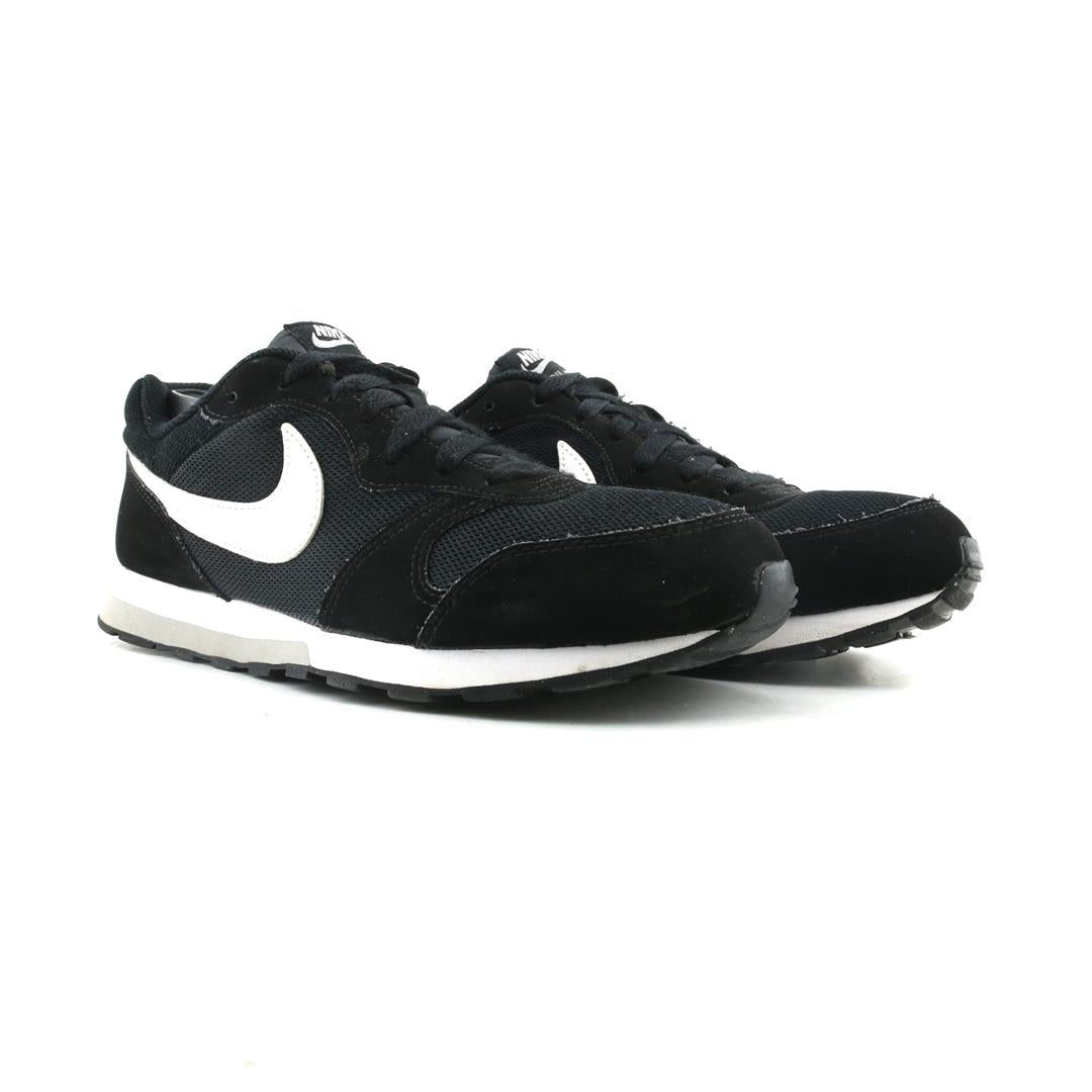 NIKE MD RUNNER 2