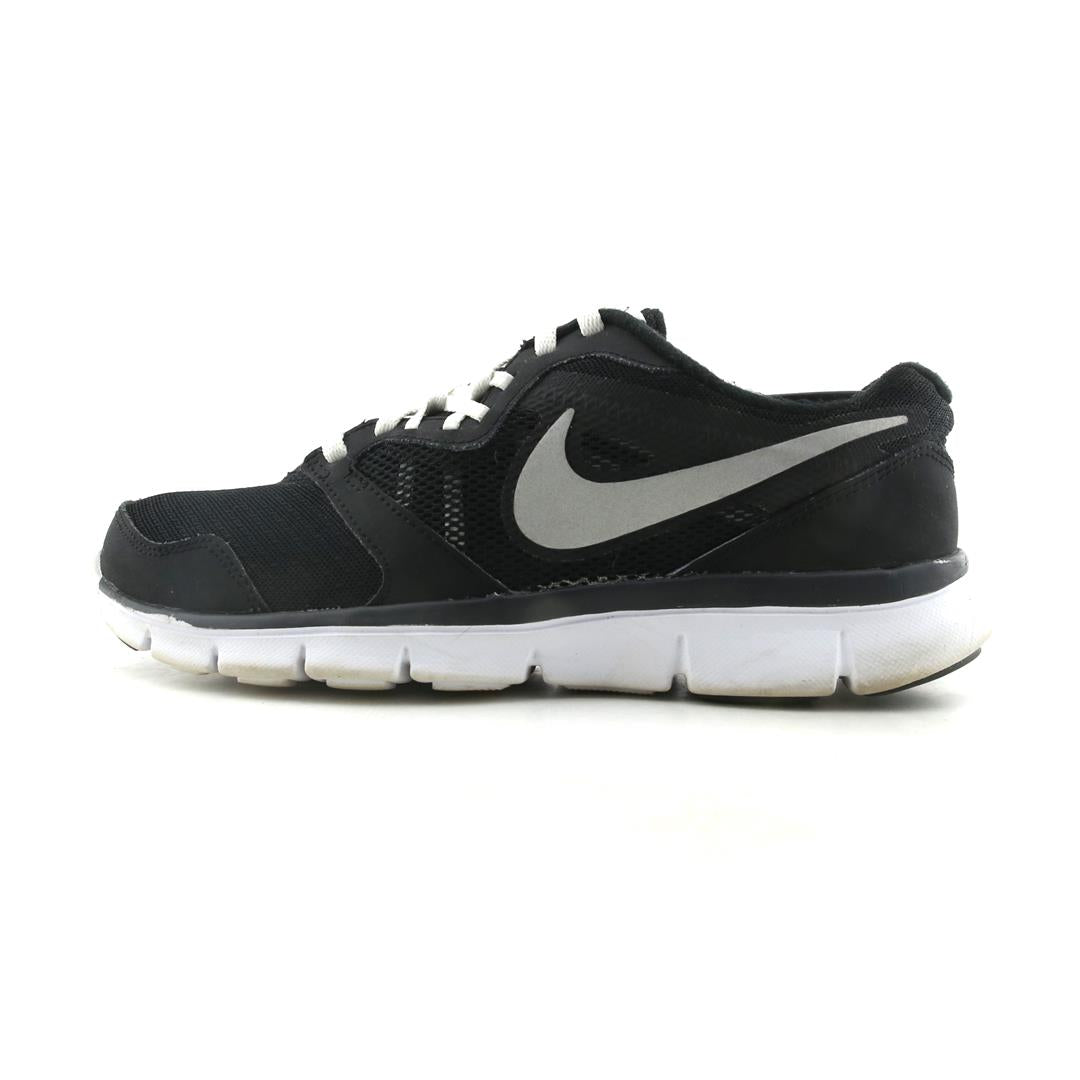 NIKE  FLEX EXPERIENCE RN 3