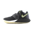 NIKE  KYRIE FLYTRAP III