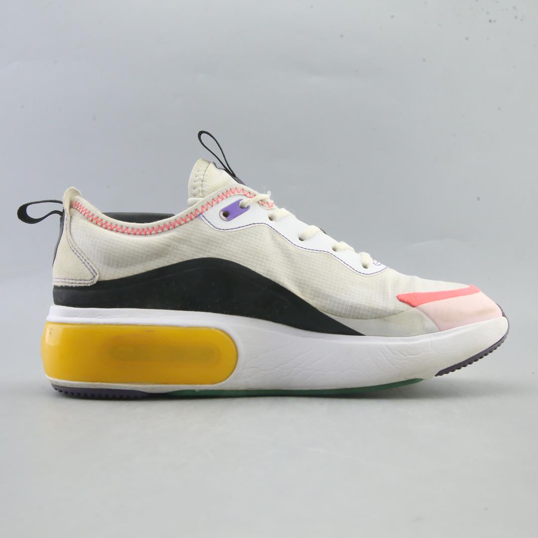 NIKE  AIR MAX DIA