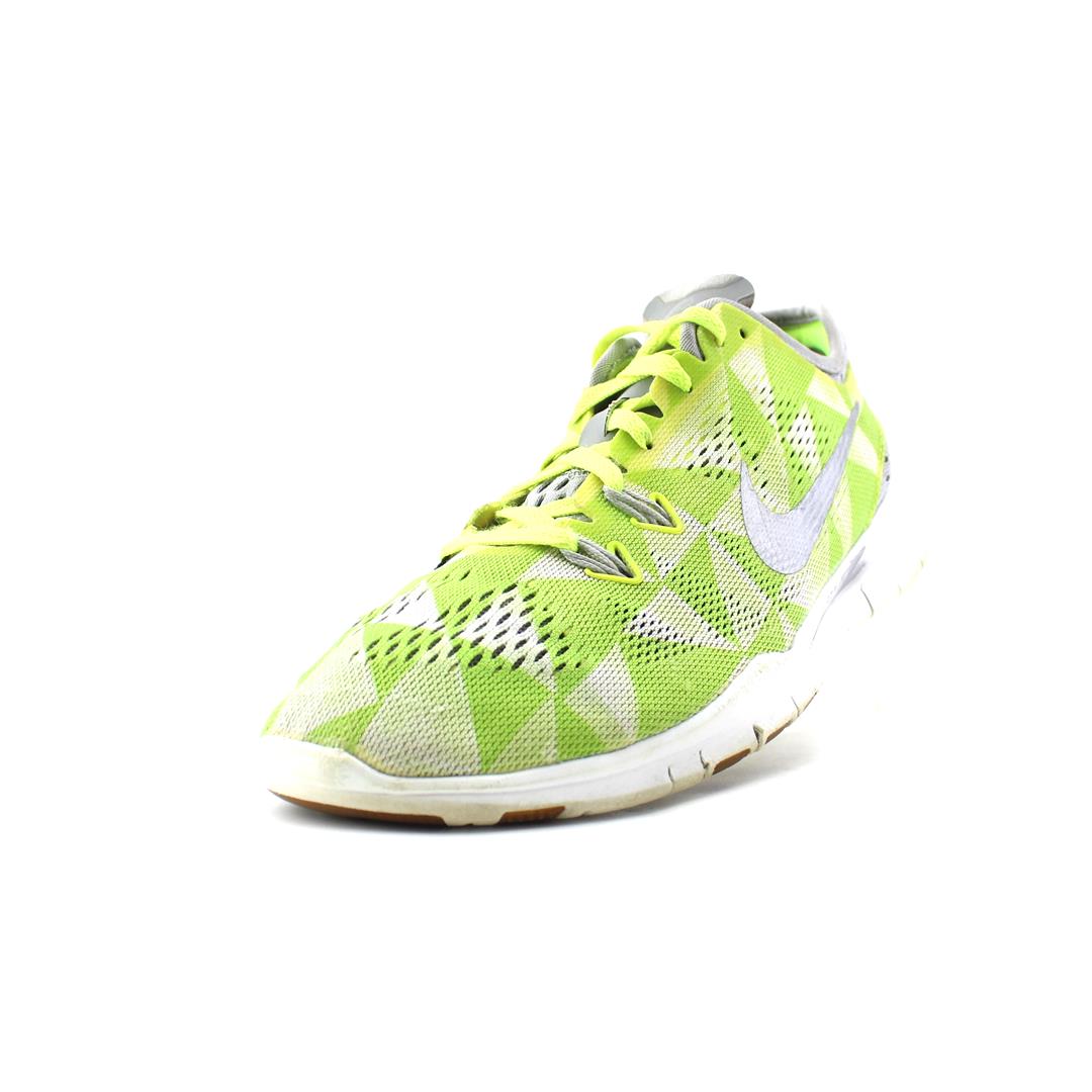 NIKE FREE TR FIT 5