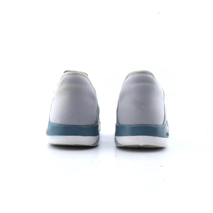 NIKE  FREE TR 6