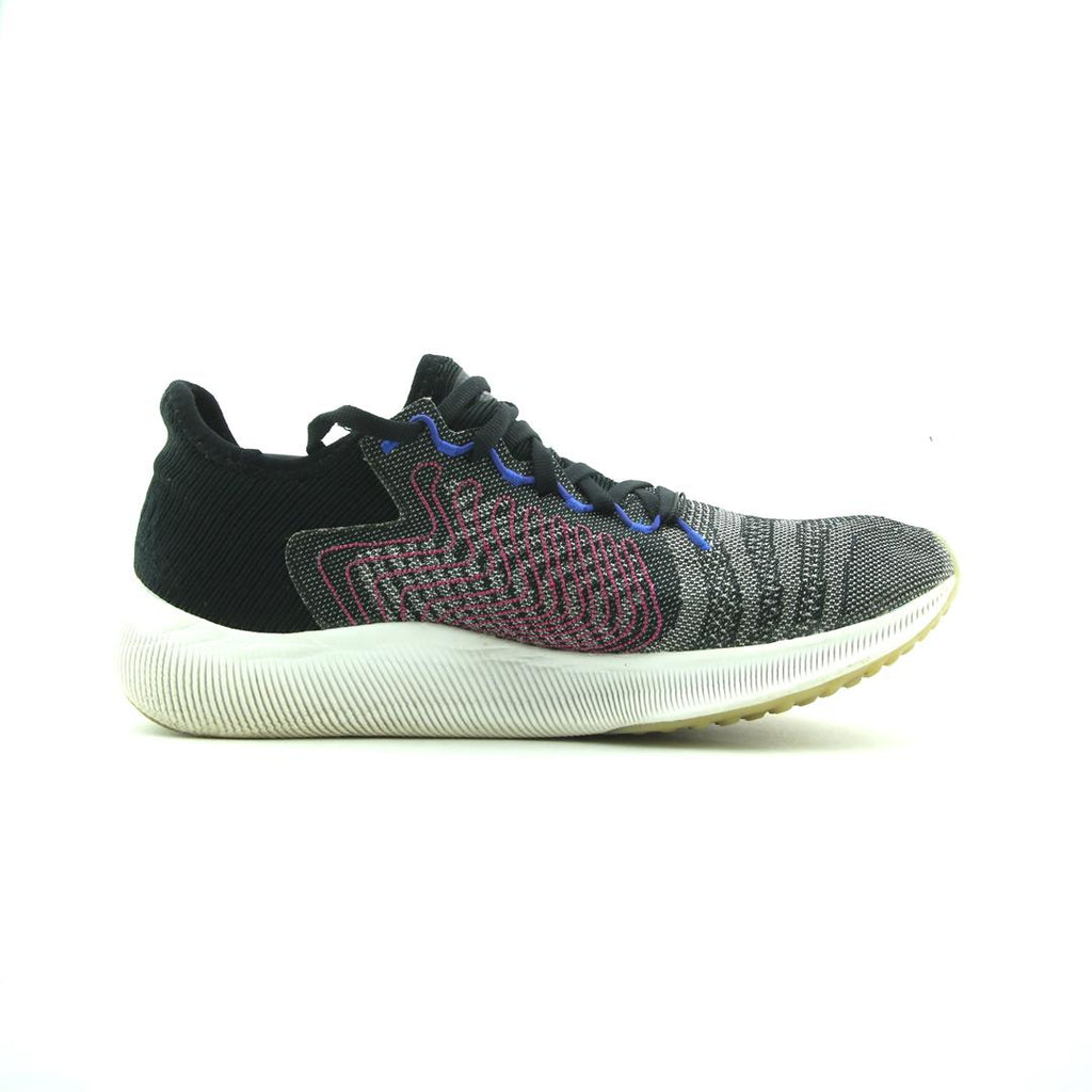 NEW BALANCE FUELCELL REBEL V1
