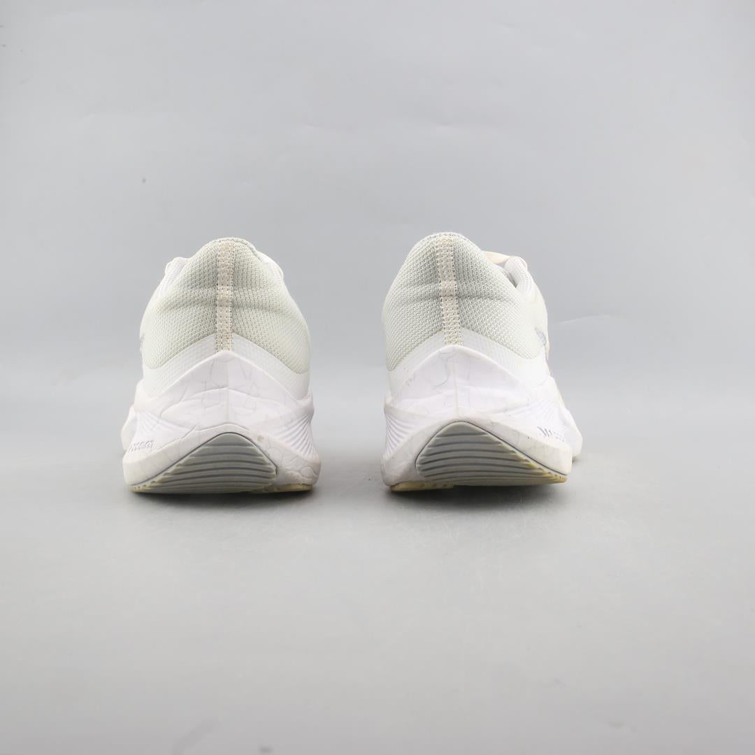 NIKE ZOOM WINFLO 8