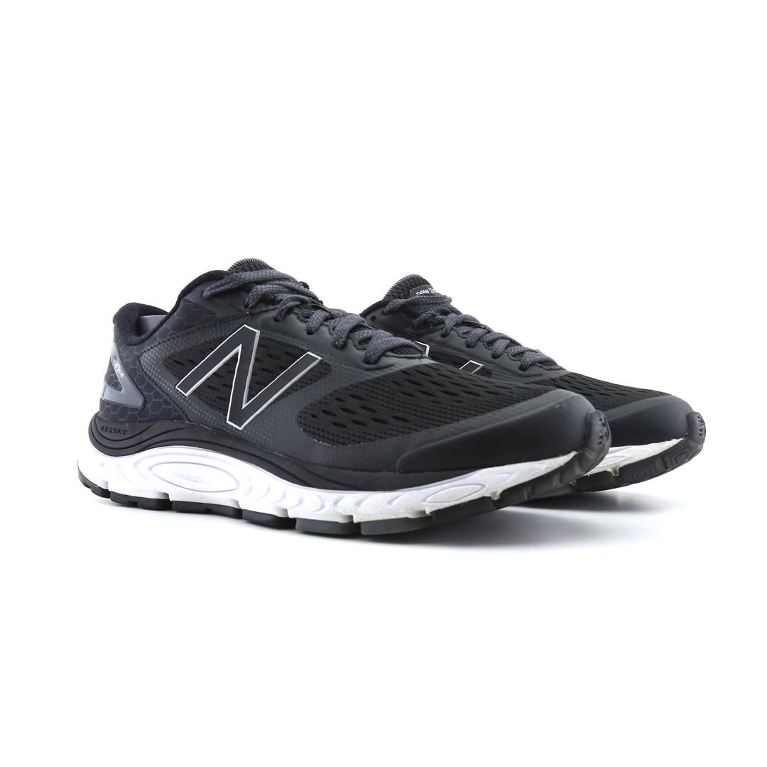 NEW BALANCE 840V4
