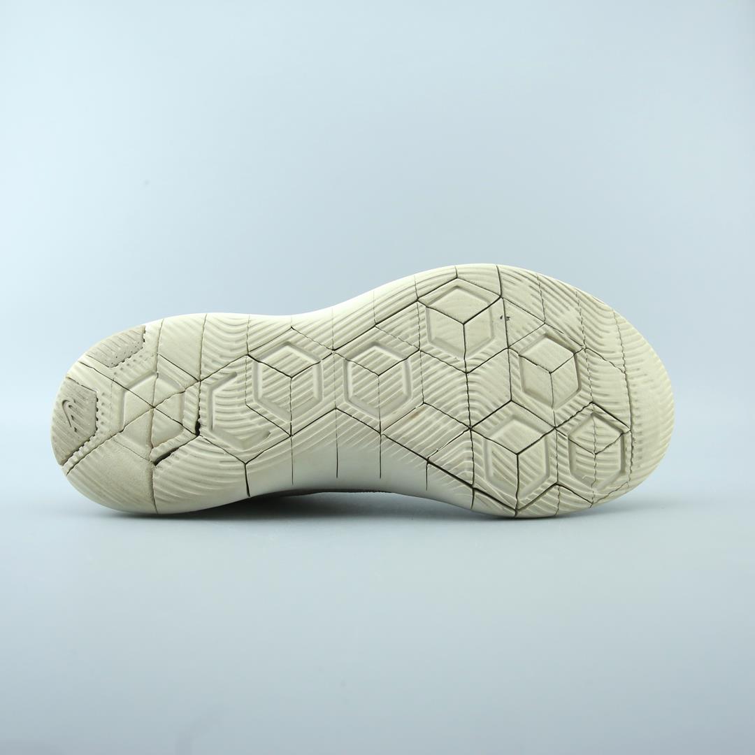 NIKE  FLEX CONTACT