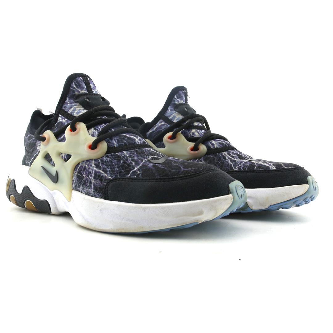 NIKE REACT PRESTO
