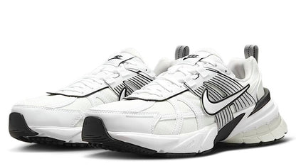 Nike V2K Run Summit White Platinum Tint (Women's)