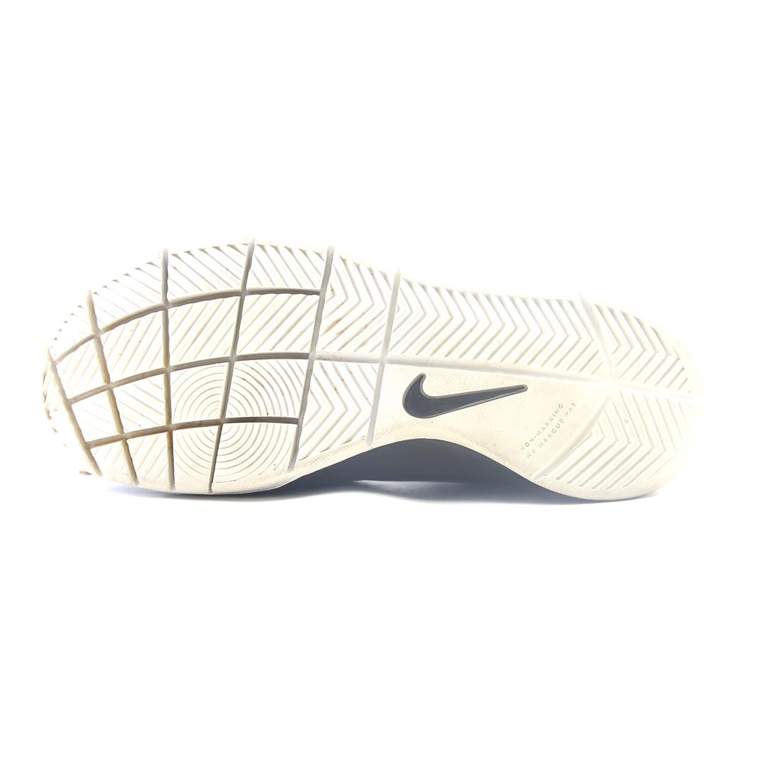 NIKE  TEAM HUSTLE D 7