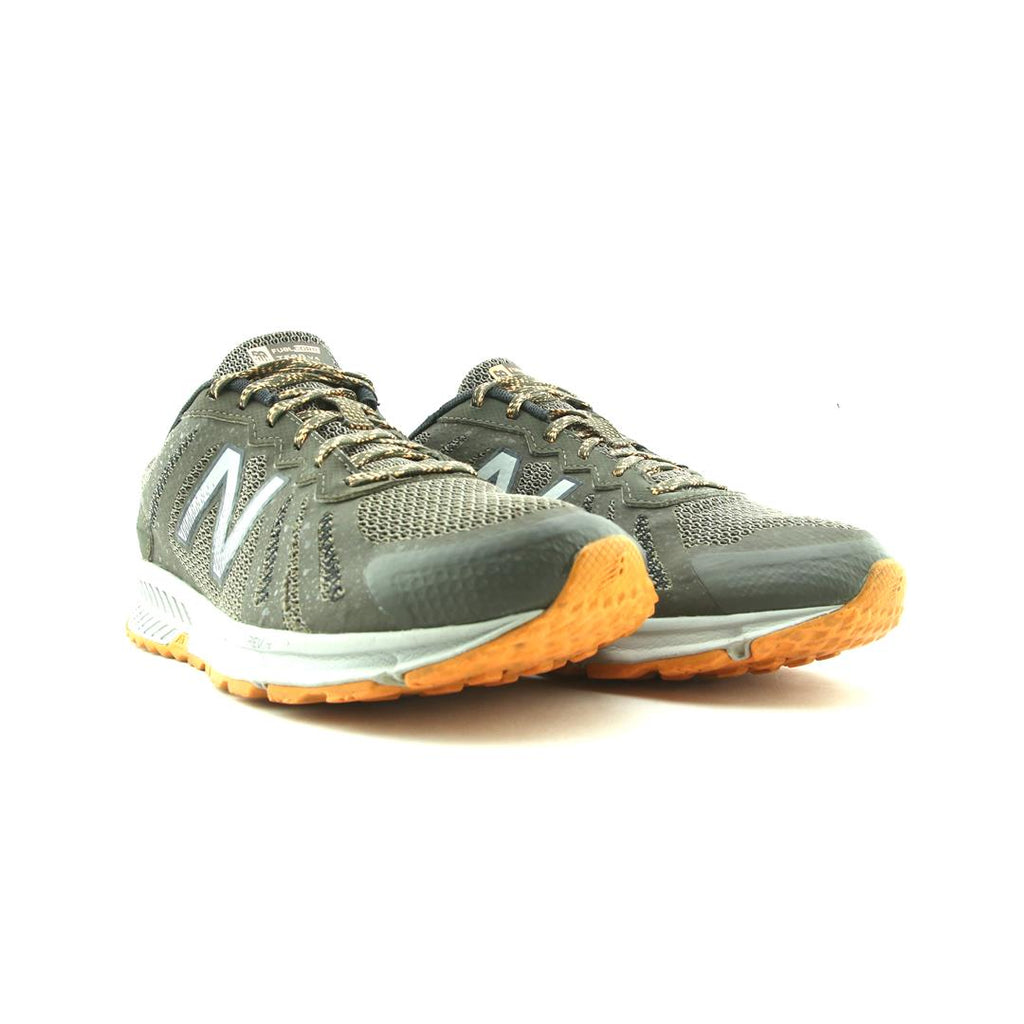 NEW BALANCE 590V4