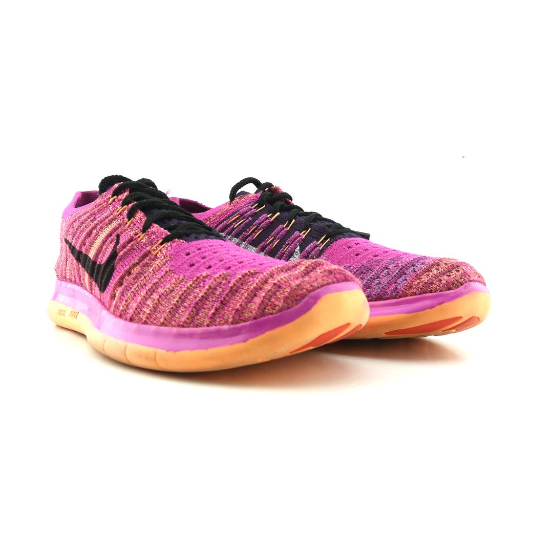 NIKE  FREE RN FLYKNIT
