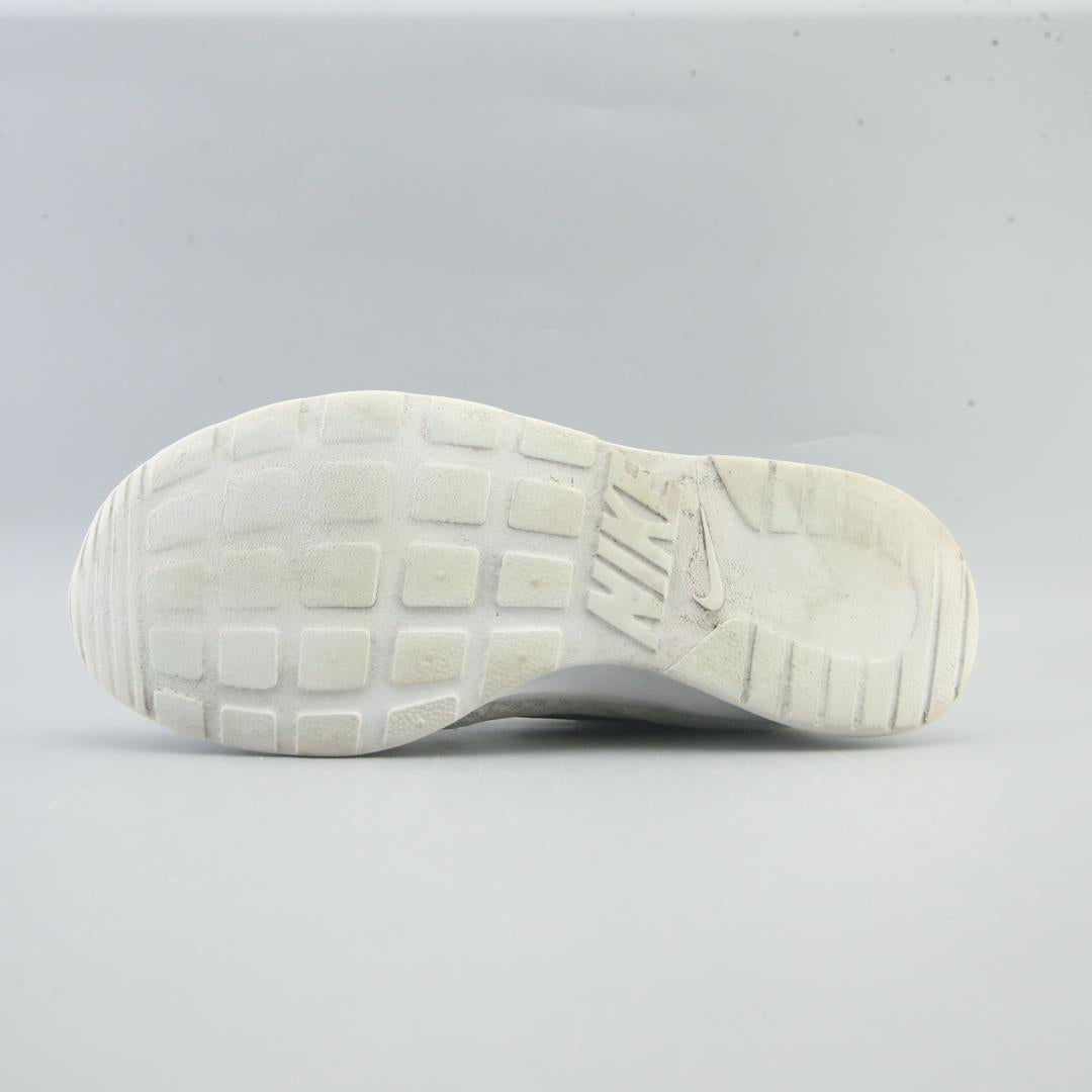 NIKE TANJUN