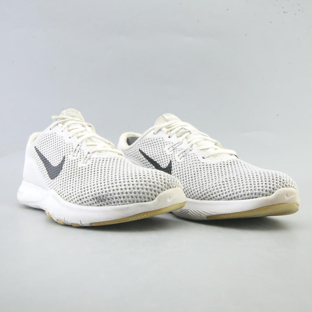 NIKE FLEX TR 7