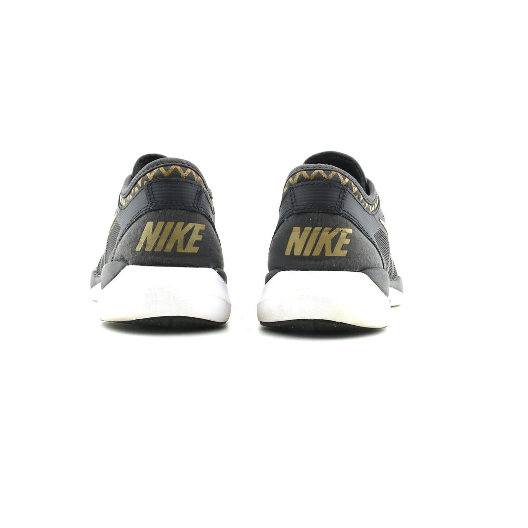 NIKE FLEX SUPREME TR3