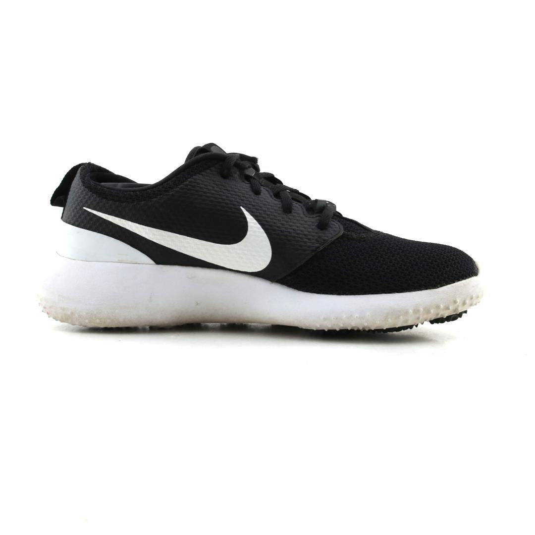 NIKE ROSHE
