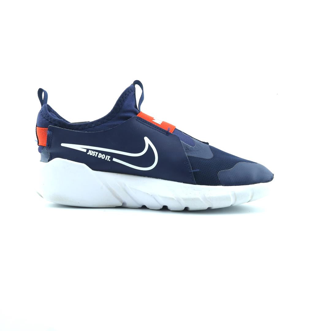 NIKE FLEX RUNNER 2