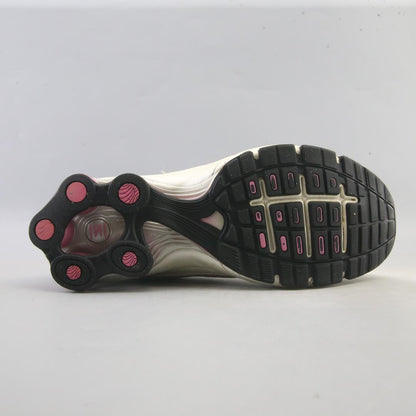 NIKE SHOX