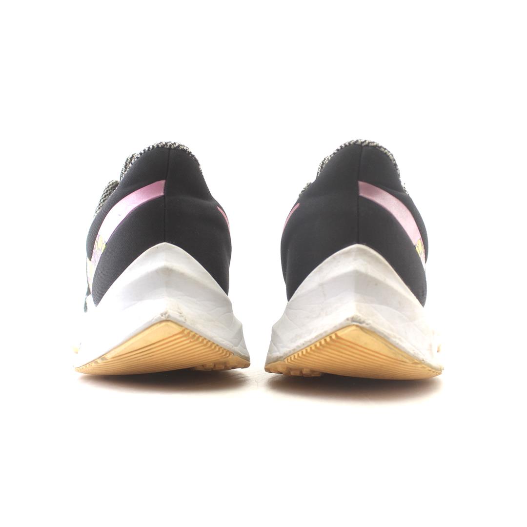 NIKE WINFLO 6