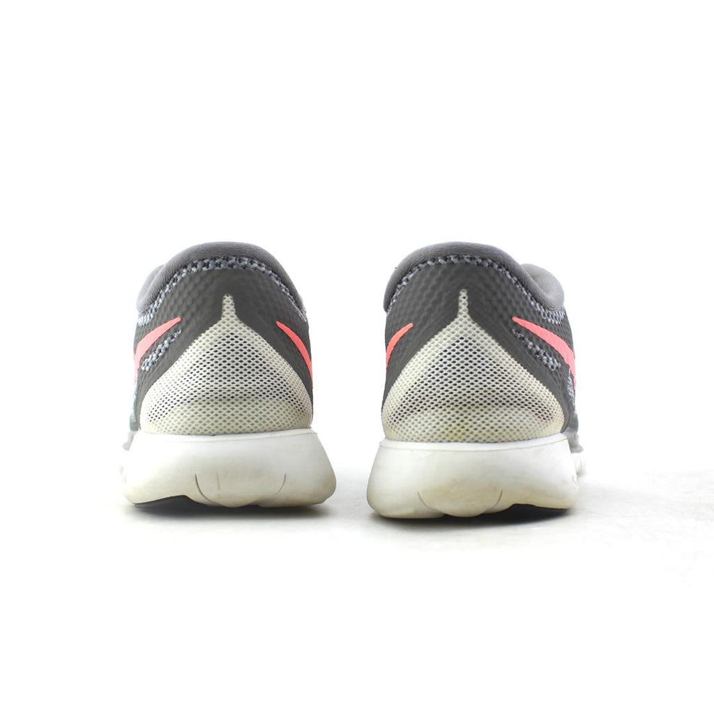 NIKE FREE 5.0