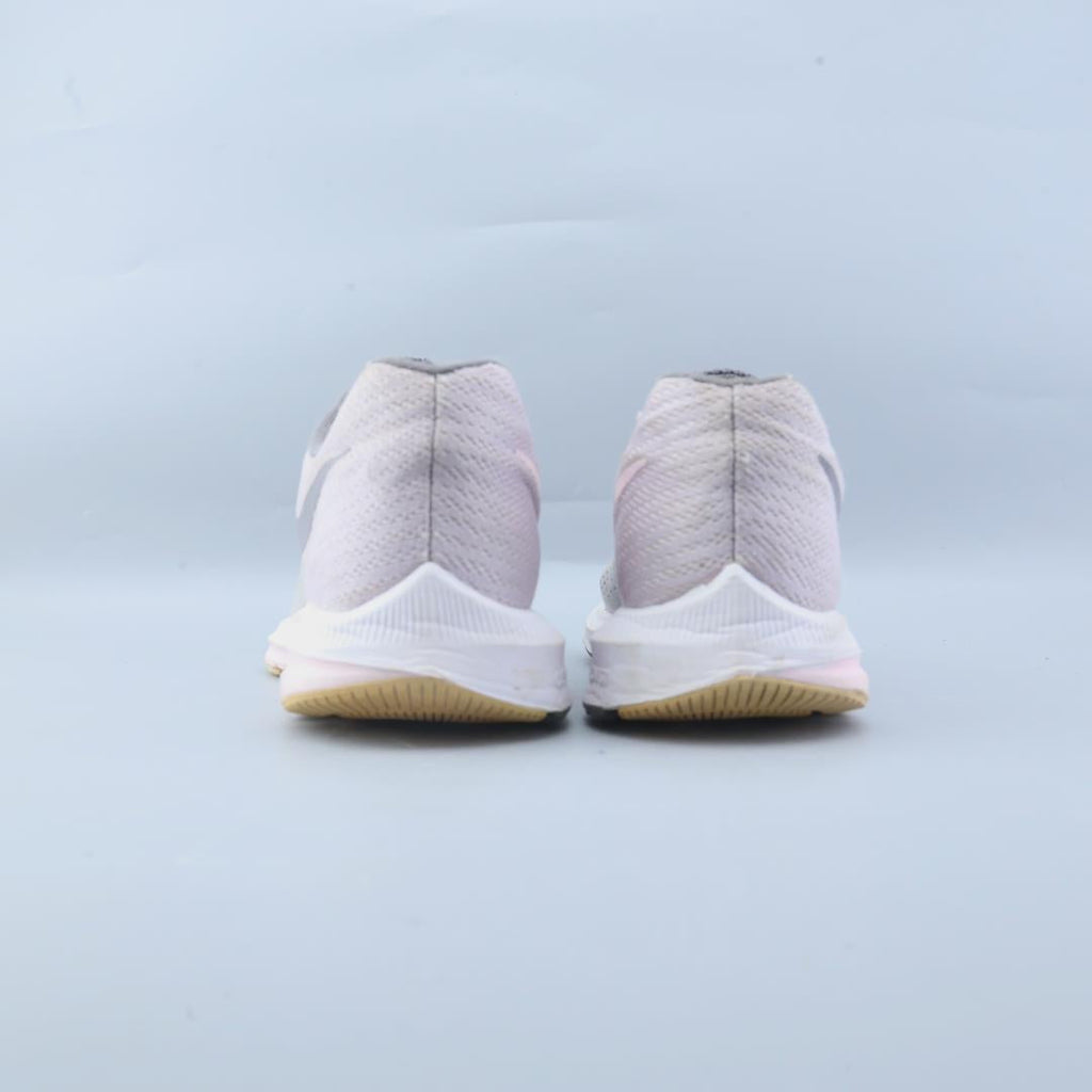 NIKE ZOOM WINFLO 4